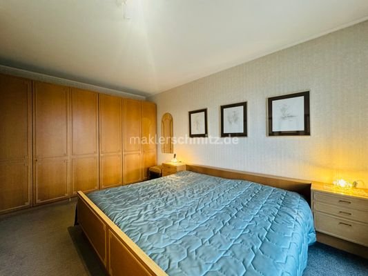 Schlafzimmer Ansicht 2