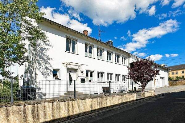 Großes Einfamilienhaus in Liersberg