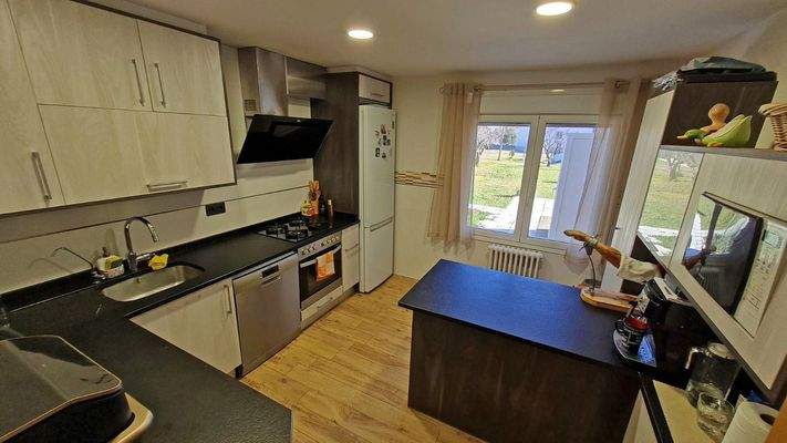 WhatsApp Image 2025-02-12 at 17.32.06 (10).jpeg