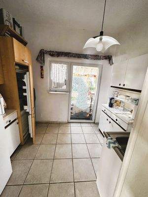 Außenküche Hof mit Terrasse.JPEG