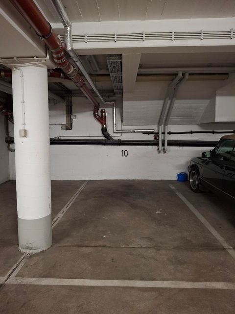 Nürnberg Garage, Nürnberg Stellplatz