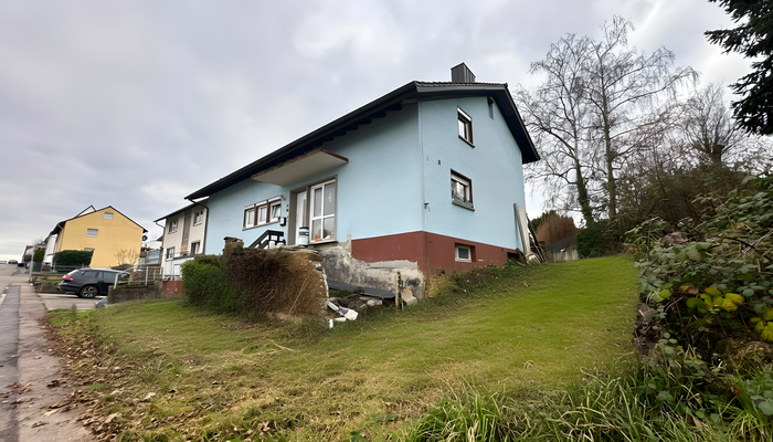 Hausansicht (Straßenseite)