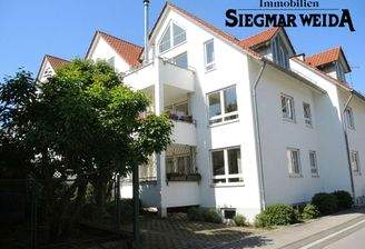 Exklusive Dachgeschoss-Wohnung mit 2 Balkone