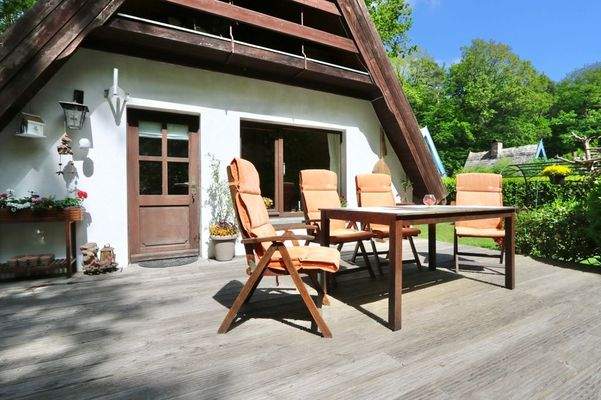 zur sonnigen Terrasse