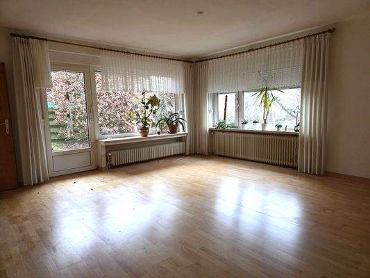 3 - Wohnzimmer mit Terrassenzugang