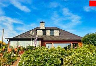 Blick aus dem Garten