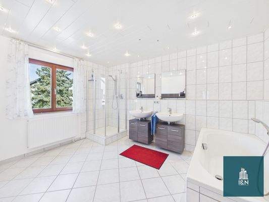 Badezimmer OG
