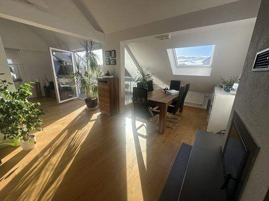 Wohn- und Essbereich