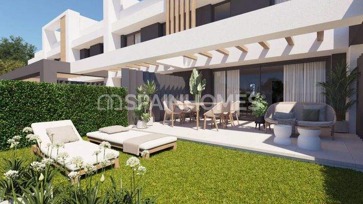 Houses in a Secure Complex Near the Coast in Mijas Málaga