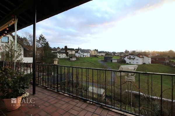 Balkon EG
