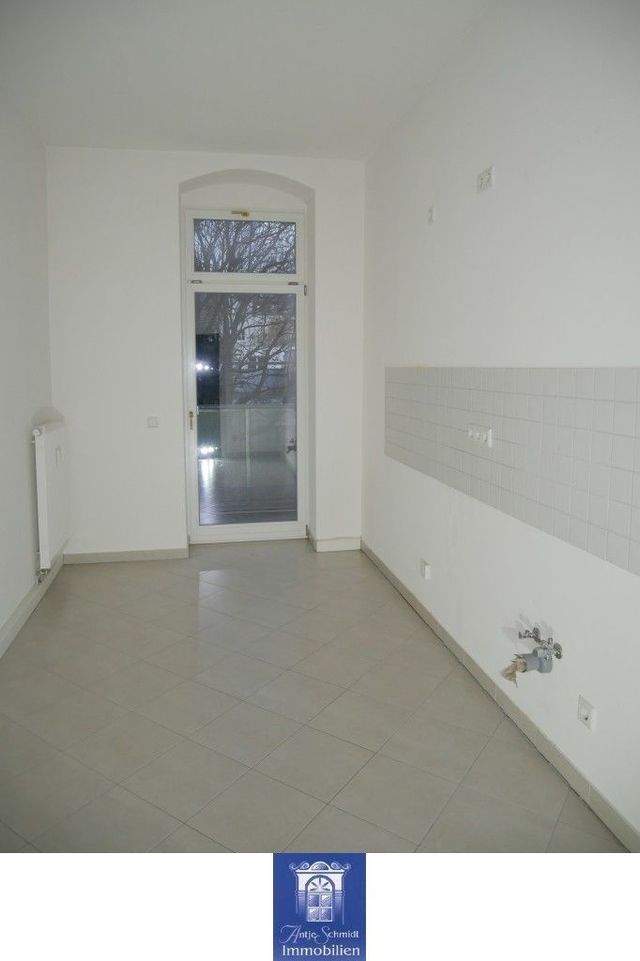 Eindrucksvolle Wohnung mit Balkon, Tageslichtbad mit Wanne! - Photo 1