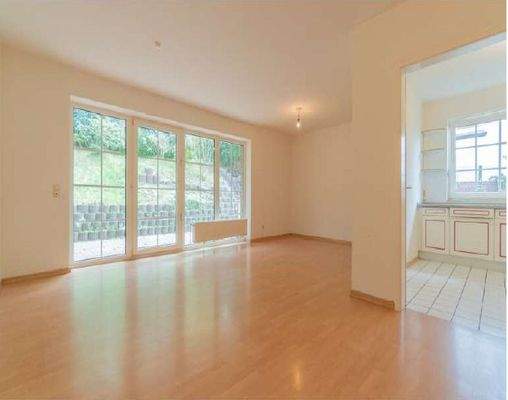 Wohnzimmer - Küche-1.jpg