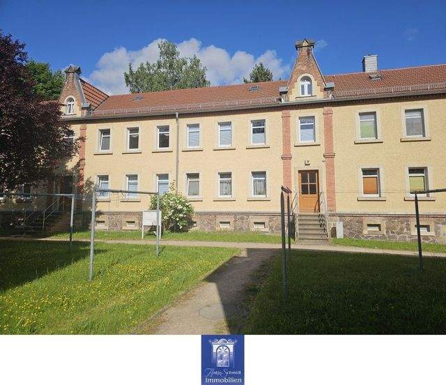 Freundliche Wohnung mit Wohnküche und Tageslichtbad! - Photo 2