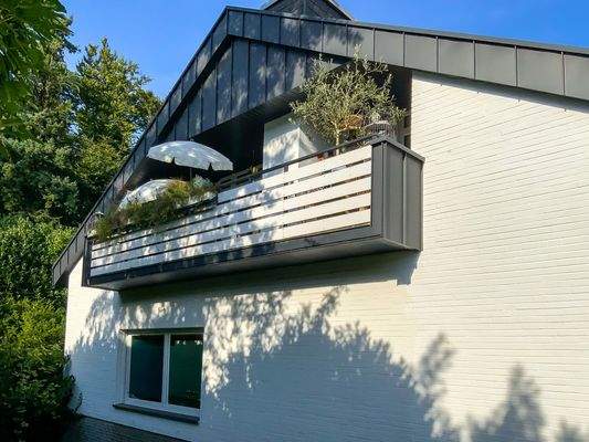 überdachter Balkon Dachgeschoss