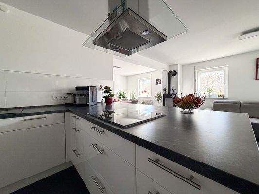 OG Küche: ...sorgen für Spaß beim Kochen und Schnibbeln