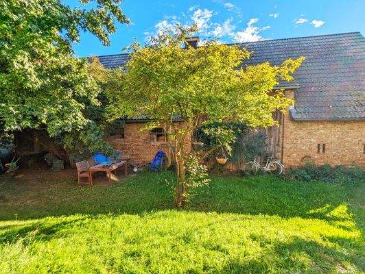 Gartenansicht von der Terrasse