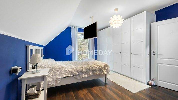 1. OG Elternschlafzimmer 1