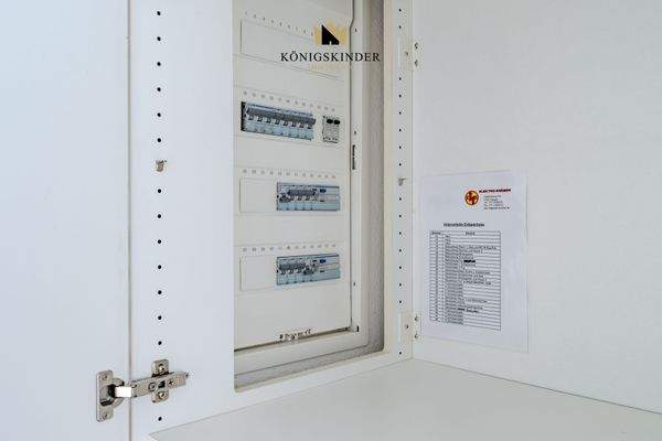 Elektrotechnik Erdgeschoss