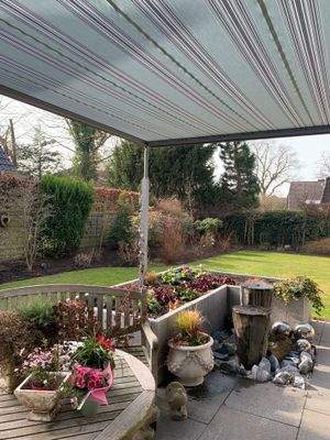 Hochbeet mit Graniteinfassung