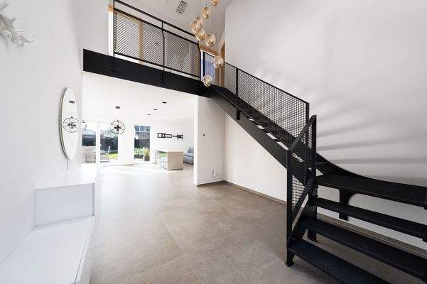 Treppe zum Oberschoss