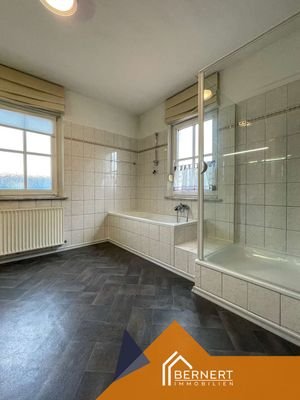 Badezimmer OG