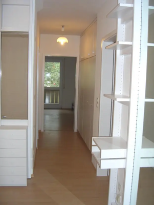 Wohnflur mit Einbauschränken