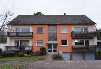 Wohnung mit Balkon im 1. OG