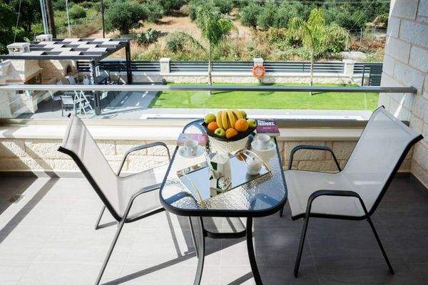 Stone Villa For Sale - Almirida A2 12.jpg