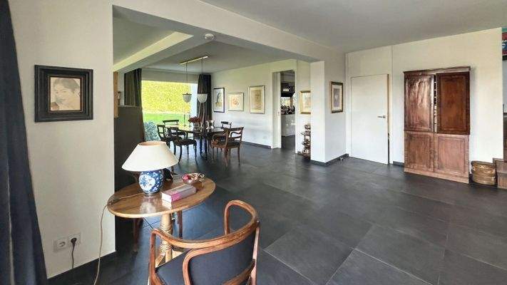 Großes Wohn-/Esszimmer