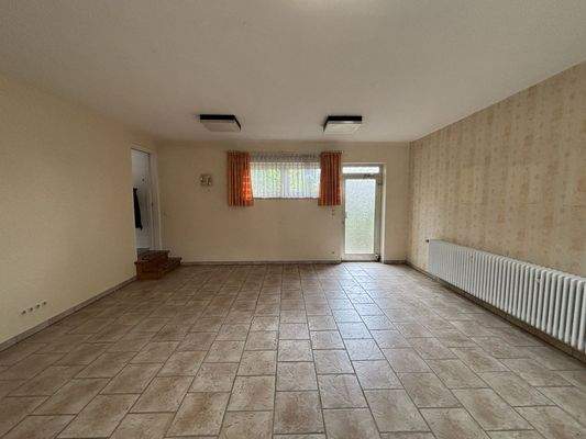 Gewerberaum Erdgeschoss mit separaten Zugang