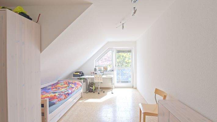 OG Kinderzimmer 2 mit Balkon