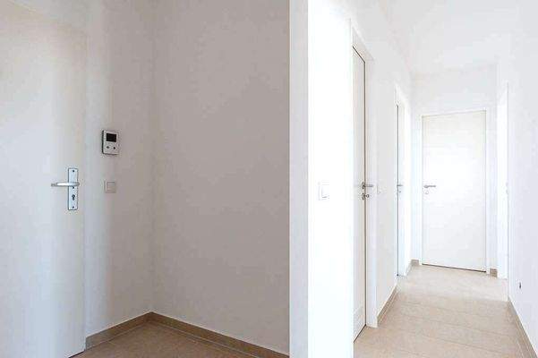 Flur inkl. Videosprechanlage