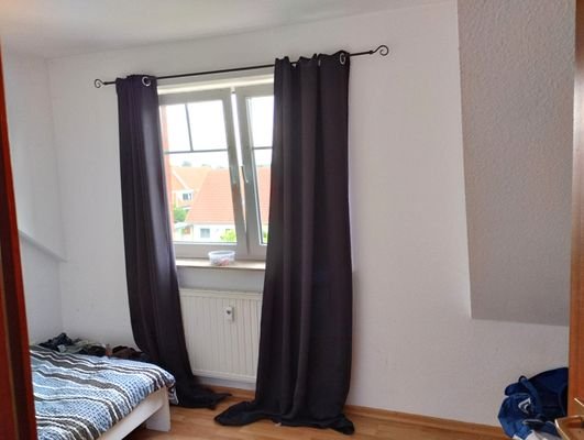 Schlafzimmer 1.jpg