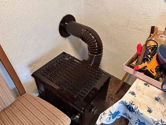 Hobbyzimmer mit Ofenanschluss