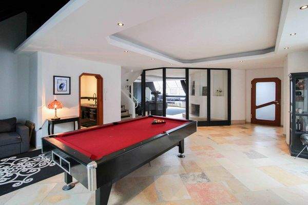 Durchsichtige Trennwände