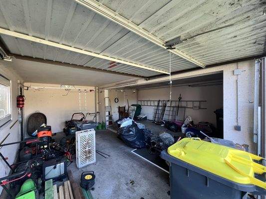 Doppelgarage von innen