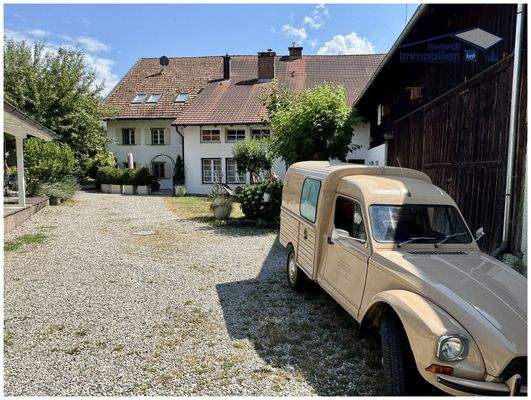 Zwei ETW´s / Haus im Haus