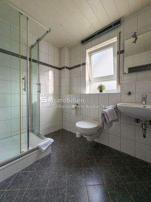 Hotelzimmer Duschbad