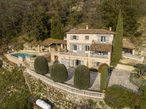 TOURRETTES SUR LOUP Häuser, TOURRETTES SUR LOUP Haus kaufen