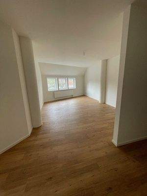 Whg. links Wohnzimmer.jpg