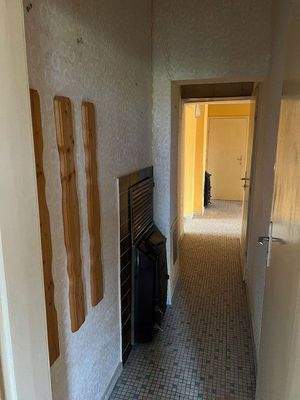Gang-Zugang-zum-Bad.jpg