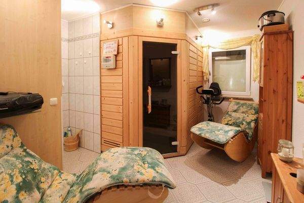 Sauna mit Dusche UG