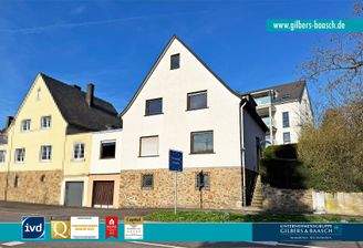 Großzügiges Einfamilienhaus mit Garten