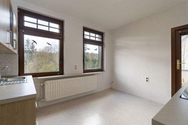 Küche DG mit Zugang zum Balkon