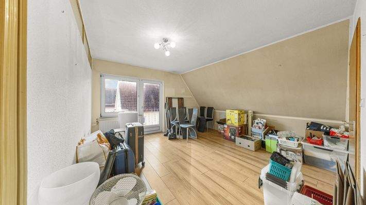 Schlafzimmer/Wohnzimmer Dachgeschoss