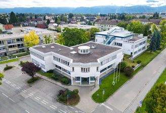 Luftbild von der gesamten Liegenschaft