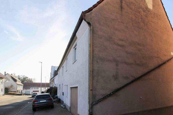 Haus Seitenansicht Bild 2