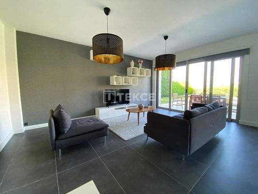 Detached Villa with Private Pool Near Yalıkavak Marina