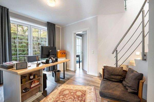 25 Arbeitszimmer.jpg