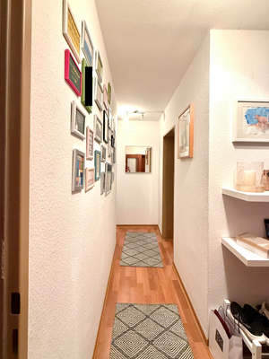 OH33_Flur (zensiert).png